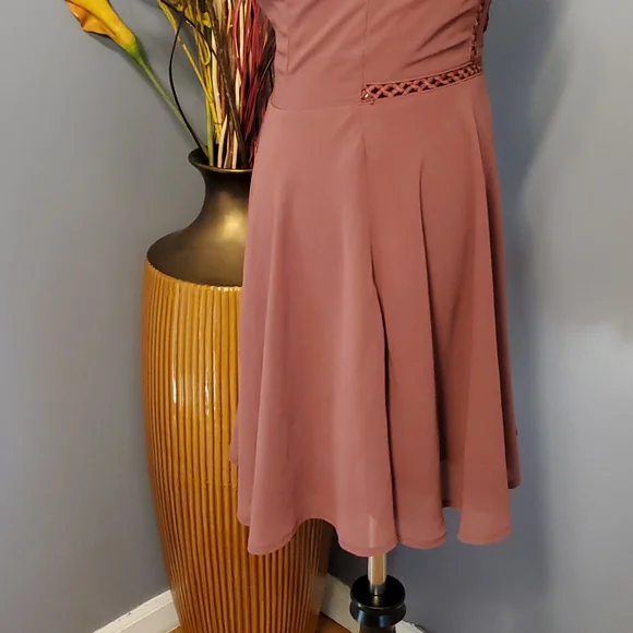 Charlotte Russe Dress Size Medium NWT - Picture 13 of 15